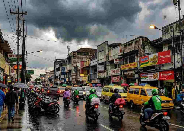 Update Cuaca Sumsel Hari Ini: Palembang Berawan, Banyak Daerah Diguyur Hujan Ringan