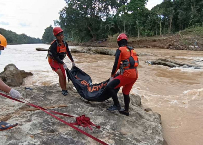 Tim SAR Gabungan Temukan Jasad Pemancing, Terjepit di Bebatuan Sungai Ogan OKU