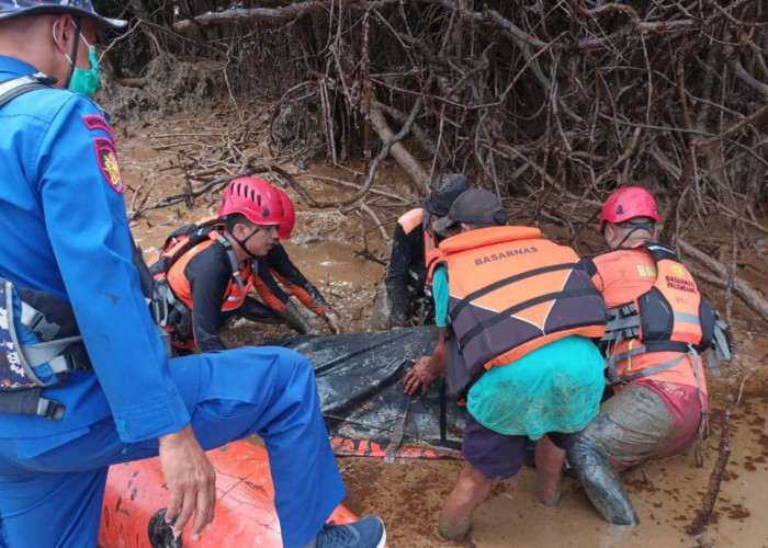 Tenggelam di Sungai Dawas Muba, Penambang Minyak Ilegal Ditemukan Tim SAR Gabungan