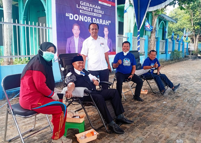 Jelang HUT Ke-25, DPC Demokrat OKI Gelar Baksos Donor Darah, Cek Kesehatan Hingga Tanam Pohon