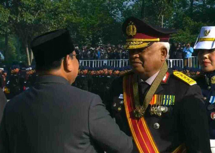 SMSI Apresiasi Bintang Kehormatan untuk Taufiequrachman Ruki, Inspirasi bagi Insan Pers