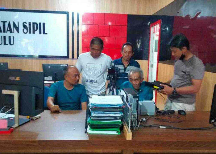 Tetap Lakukan Pelayanan di Hari Libur, Begini Penjelasan Kadindukcapil OKU