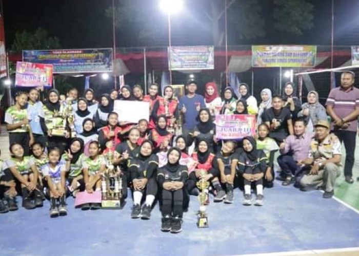 Turnamen Bola Voli Putri Perwosi Cup Lahirkan Atlet Harumkan OKU Timur