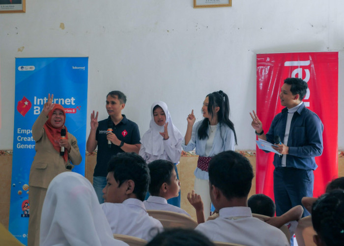 Internet Baik Series 8 Telkomsel, Tingkatkan Literasi Digital 1.000 Pelajar dan Guru di Indonesia