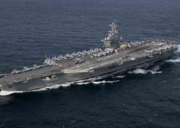 Ketegangan Memuncak! Drone Peledak Iran Sasar Kapal Induk USS Abraham Lincoln