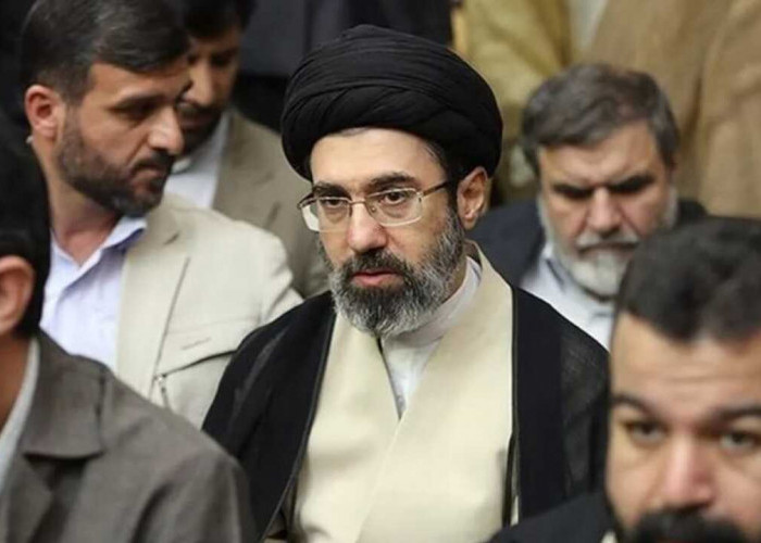 Resmi Pimpin Iran, Ini Pesan Keras Mojtaba Khamenei untuk Trump