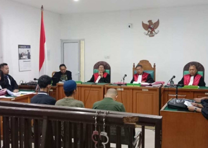 Dituntut 3 Tahun Penjara, Pekerja Rokok Ilegal Minta Dibebaskan: Kami Hanya Kuli!