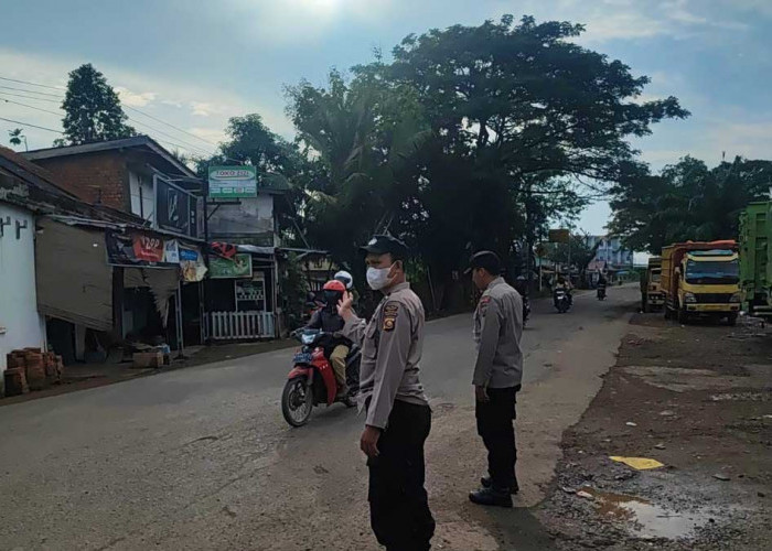 Aktivitas Warga Melejit Jelang Idul Adha, Polsek Pemulutan Jaga Ketat Titik Rawan Kejahatan 3C