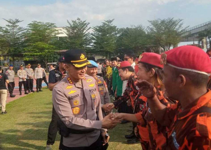 Kompak! Ratusan Anggota Ormas dan Ojol Bersatu di Apel Sabuk Kamtibmas Polrestabes Palembang