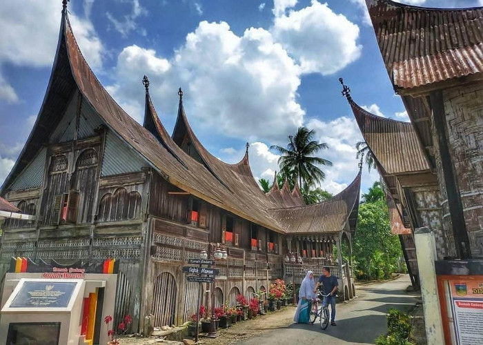 Jangan Gak Tau Orang Minang Ya! Inilah Beberapa Fakta Menarik Rumah Gadang di Sumatera Barat