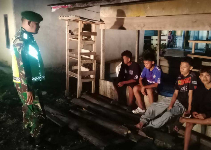 TNI Turun Tangan! Babinsa Koramil 405-01 Tebing Tinggi Berikan Pesan Menyentuh untuk Remaja Putra