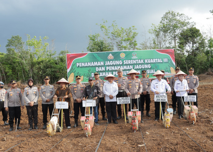 Polres Lubuk Linggau dan Forkopimda Gelar Penanaman Jagung Serentak Kuartal III 