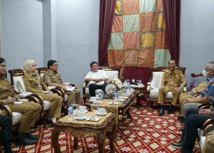 Gubernur Herman Deru Pastikan Beri Dukungan Penuh untuk Karang Asem Festival 2025