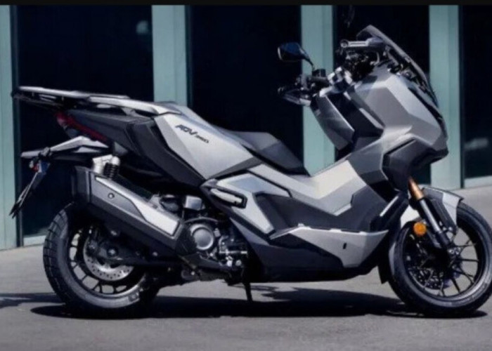 Harganya Bikin Lemes, Motor Matic Terbaru Honda Bawa Mesin 350cc