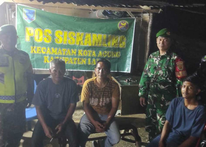 TNI-Polri Kompak: Babinsa dan Bhabinkamtibmas Kota Agung Gerilya Pantau Satkamling Jalinsum