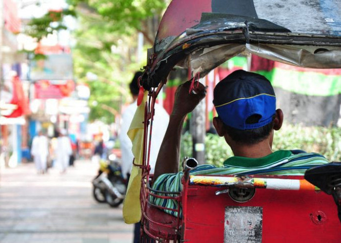 MANTAP! Profesi yang Tidak Ada di Semesta Alam Kecuali Indonesia, Apa Itu?