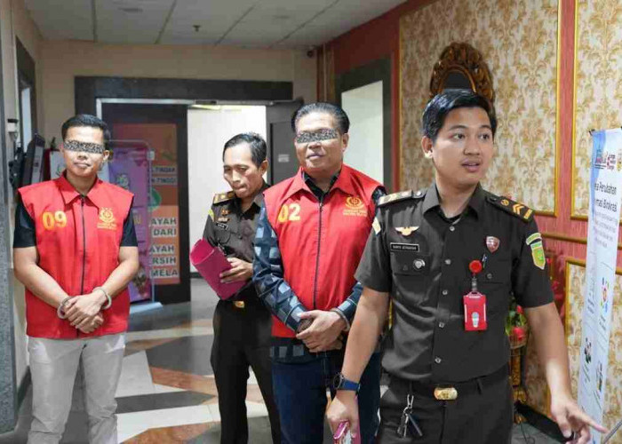 Diduga Terima Rp1,6 Miliar dari Rekanan, Oknum Anggota DPRD Muara Enim dan Anaknya Ditahan