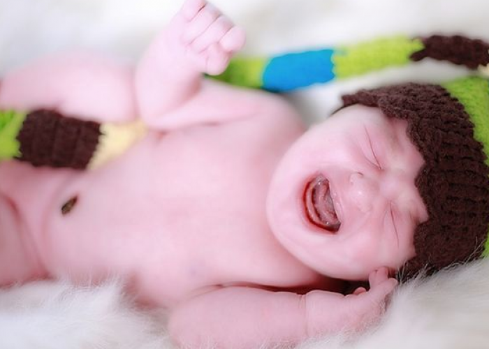 7 Penyebab Bayi Rewel dan Tips Mengatasinya