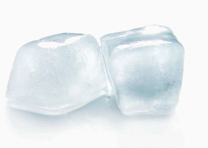 Ini 5 Manfaat Es Batu untuk Kecantikan, Benar-benar Gak Nyangka Banget