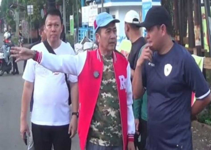 Ratu Dewa Jalan Kaki Tinjau Wajah Kota Palembang, Fokus Perbaikan Drainase dan Kemacetan