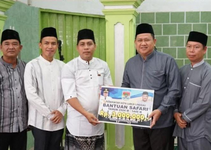 Pj Wako Lubuklinggau H Koimudin dan Jajaran Safari Jumat di Masjid Jami' At Takwa