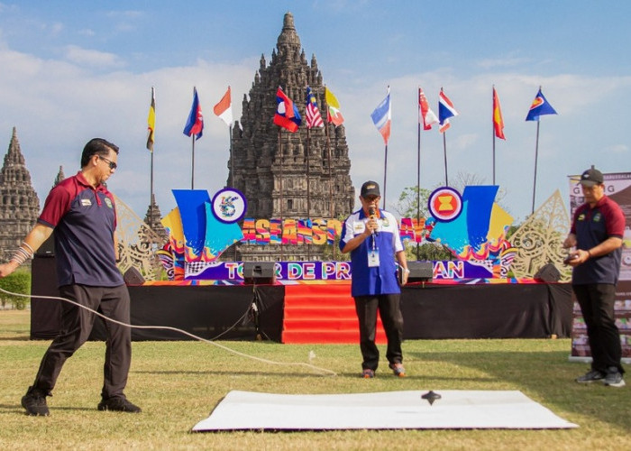 Candi Prambanan Jadi Saksi, Negara-Negara ASEAN Tampilkan Olahraga Tradisional di ASEAN Sport Day 2024