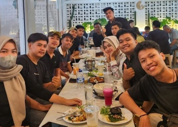 Oase Kuliner Elegan di Tengah Perumahan di Empat Lawang, Ada Cafe Instagramable Ini Lho