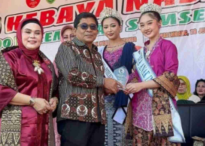 Hari Kebaya Nasional 2025, Vania Duta Anak Indonesia Raih Penghargaan Ini