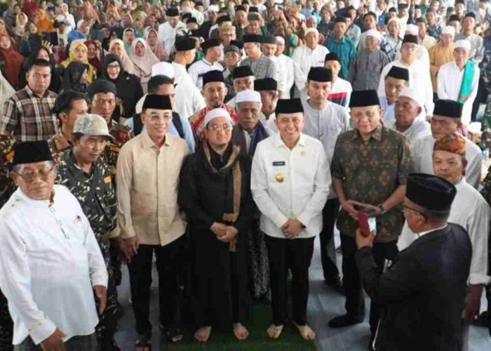 Pj Gubernur Sumsel Agus Fatoni Beri Kiat Sukses Bagi Santri di Ponpes Al Hikmah Istiqomah