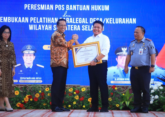 Gubernur Herman Deru Antarkan Sumsel Raih Rekor Nasional Posbankum Terbanyak se-Indonesia