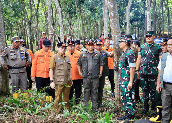 Elen Setiadi Bersama Kepala BNPB Pusat Langsung Tinjau Lokasi Hotpot Kahutla