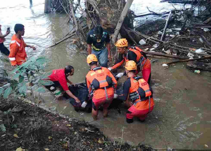 Hilang 4 Hari di Sungai Rupit, Pria Ini Ditemukan Tim SAR Gabungan   