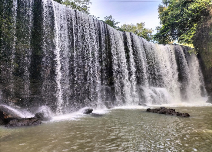 Cerita Menarik di Balik Pesona Keindahan Obyek Wisata Alam Air Terjun Temam Lubuklinggau