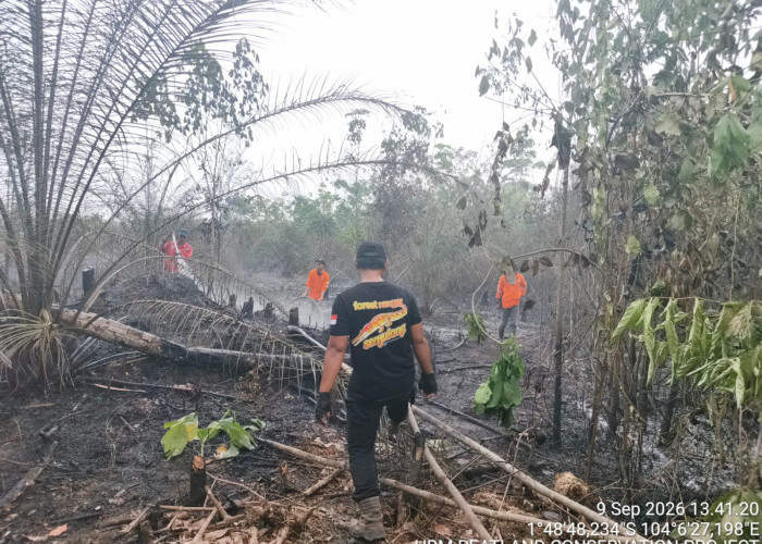MANTAP BETUL! PT Tripupa Jaya Kerahkan 54 Personel dan Heli Water Bombing Padamkan Karhutla Muba!