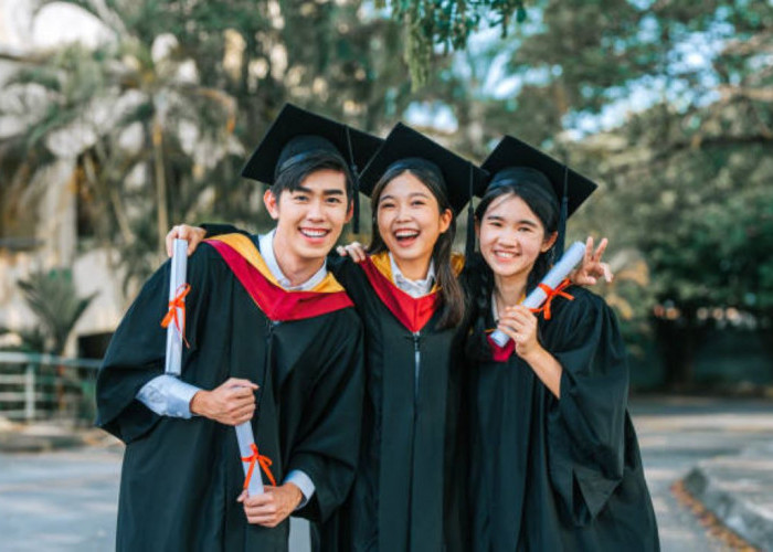 JANGAN LEWATKAN! Beasiswa Kuliah 2025 Jenjang S1 Bagi Lulusan SMA dan SMK