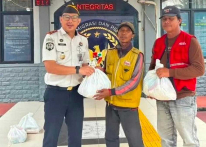 Implementasi Program Akselerasi Imipas, Rutan Prabumulih Salurkan Bansos untuk Warga Sekitar