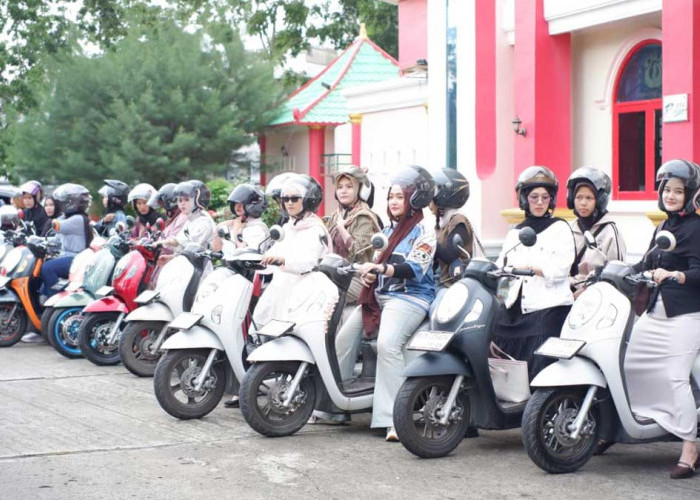 Stylish Tapi Safety! 6 Tips Berkendara Aman bagi Kartini Modern dari Astra Motor Sumsel, Jangan Asal Pakai Rok