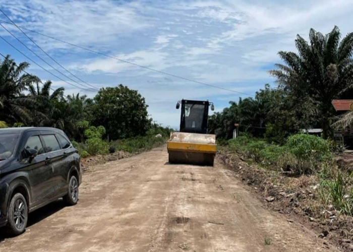 Sinergi Warga dan Perusahaan di Bayung Lencir: Realisasikan Instruksi Bupati Muba Lewat Gotong Royong