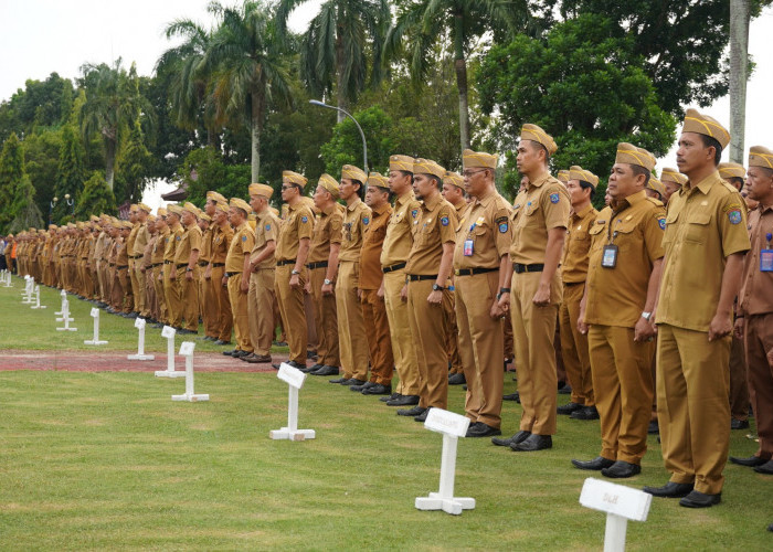 Pesan Bupati Muchendi Kepada ASN OKI: Tinggalkan Mentalitas CEO yang Menyamar 