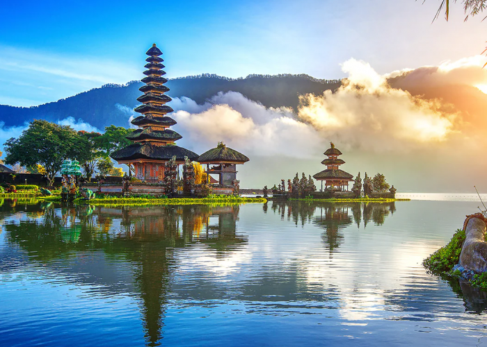 Pesona Pura Ulun Danu Beratan, Pura Ikonik di Bali yang Tergambar di Uang Rp50.000