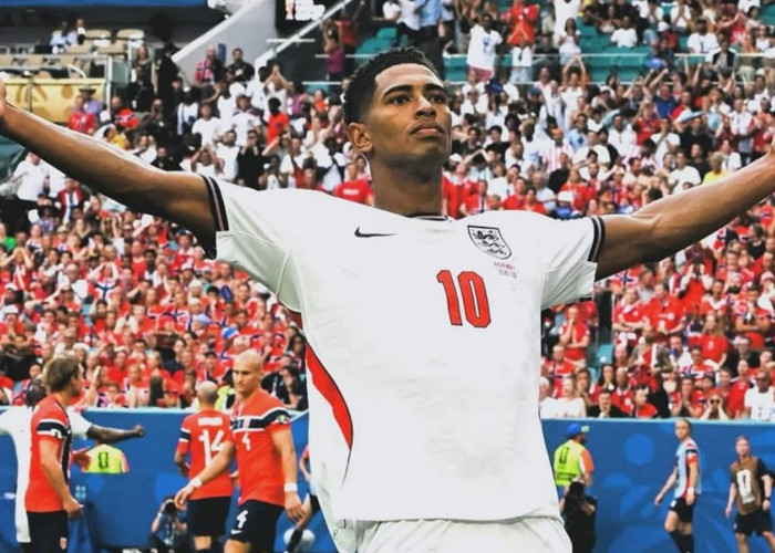 Bellingham Mencetak Sejarah Sebagai Pahlawan Inggris yang Membawa Three Lions ke Semifinal Piala Dunia