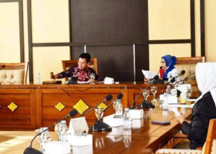 Soeharto Hs Pimpin Rapat Bamus Kegiatan DPRD Ogan Ilir