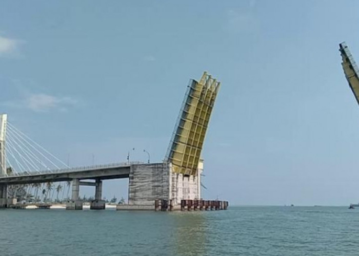 Satu-Satunya di Indonesia, Jembatan Emas Ini Bisa Buka Tutup, Telan Anggaran Rp400 Miliar