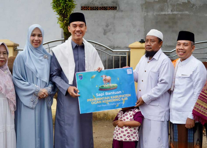 Bukan Pakai Uang Negara! Pejabat dan ASN OKI Diam-Diam Cicil Uang Kurban Demi Manjakan Warga Kurang Mampu