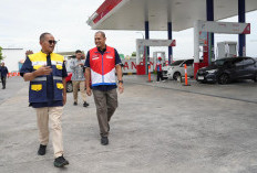 Pantau Ketersediaan BBM di Kawasan Wisata Jawa Timur, Kepala BPH Migas Pastikan Stok Aman