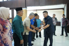 Resmi Dilantik Bupati Enos, Ari Sutrisno Pimpin Pasukan Baru BAZNAS OKU Timur Periode 2026-2031!