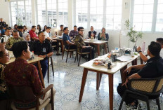 Bukan Cuma Konsisten, Ini 3 Kunci Sukses Bisnis Ala Gubernur Herman Deru yang Wajib Diteladani Anak Muda