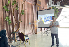 Keseruan Kick Off AMJC 2026: Astra Motor Sumsel 'Adu' Kreativitas Jurnalis Lewat Olahraga Padel