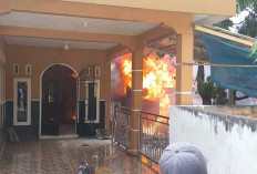 Api Mengamuk di Martapura! Rumah Warga Sinar Hijau Ludes Terbakar, Kerugian Tembus Ratusan Juta