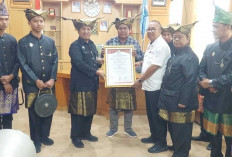 Resmi Sandang Gelar Raja Nata Tebuayan I, Ini Peran Strategis Ketua DPRD Hermanto dalam Adat Komering